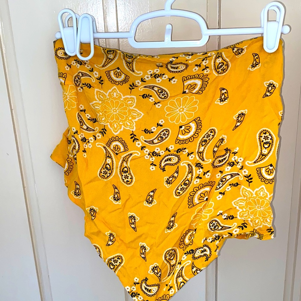Hollister Gold Bandana Cropped Top